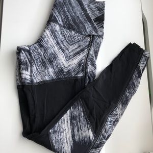Lululemon shear yoga pants